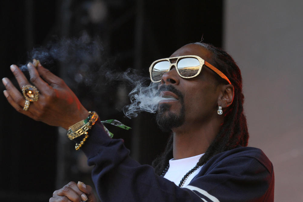 snopp dogg weed